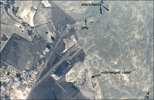 Biogenic Films at the Mouth of the Suez Canal - related image preview
