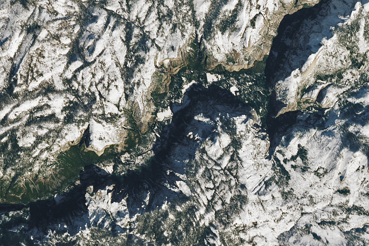 Snow Blankets Yosemite National Park
