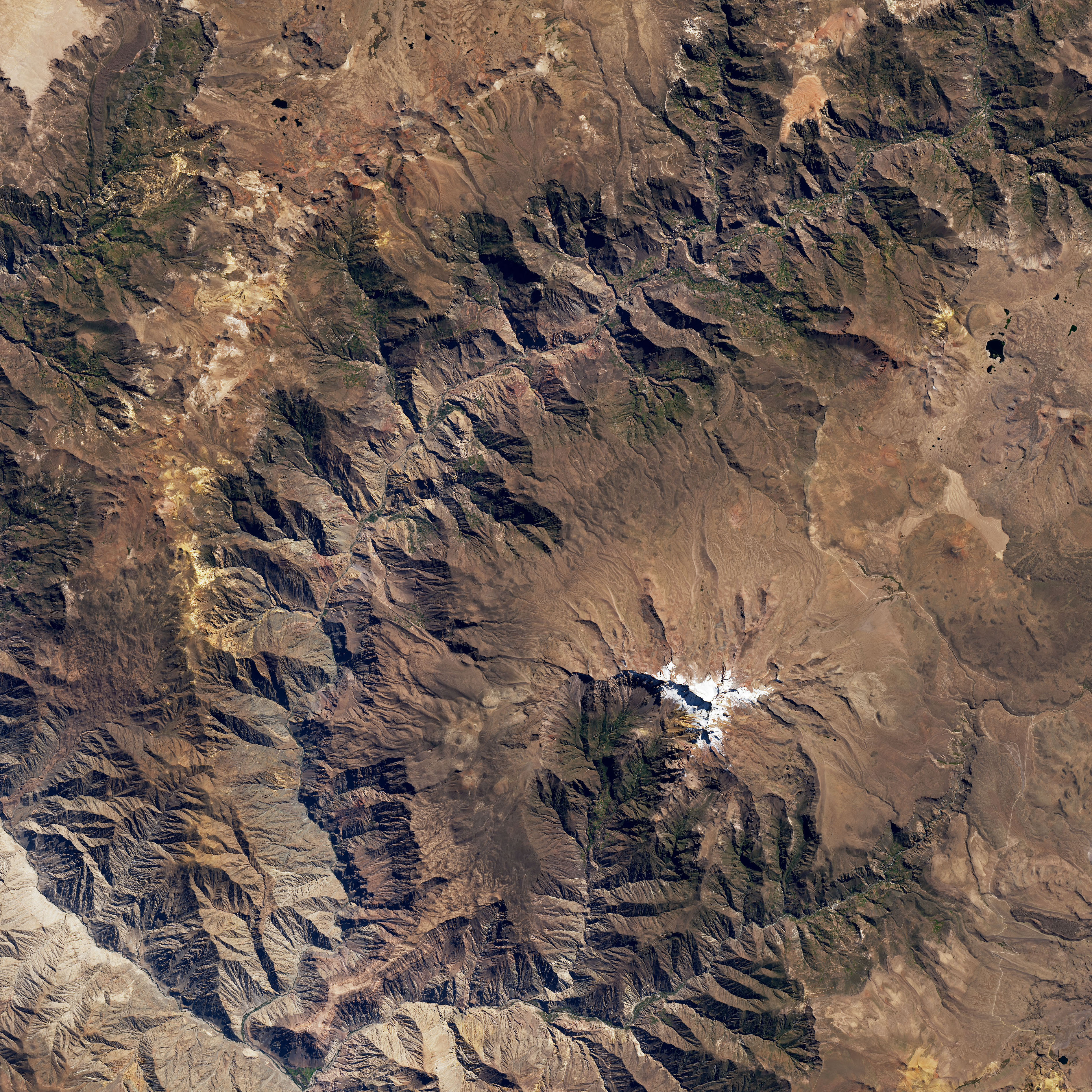 The Dizzying Depths of Cotahuasi Canyon  - related image preview